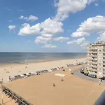 Renovated Studio With Amazing Seaview T119